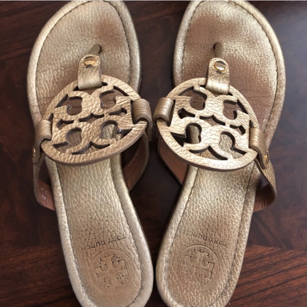 ☀️Tory Burch miller sandals. Gold size 8! ☀️